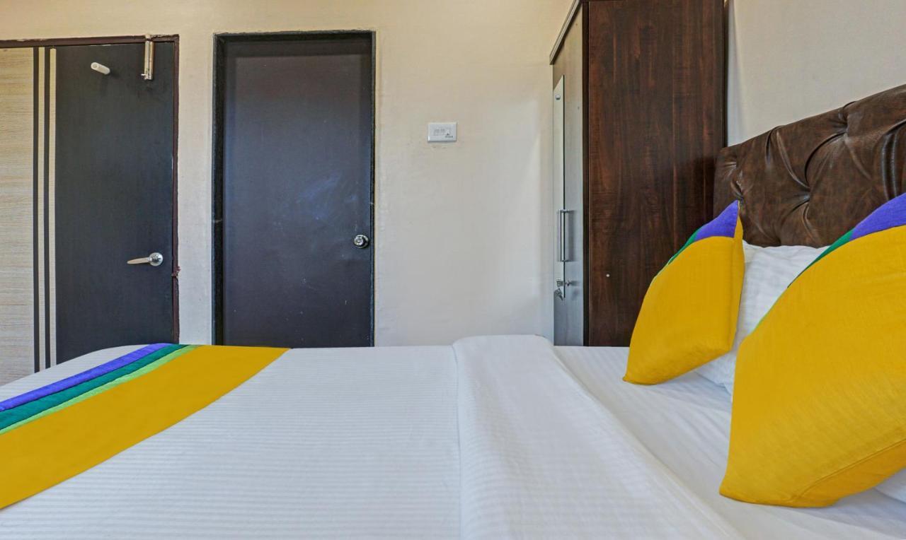 Itsy Hotels Punest Phursungi Exteriör bild