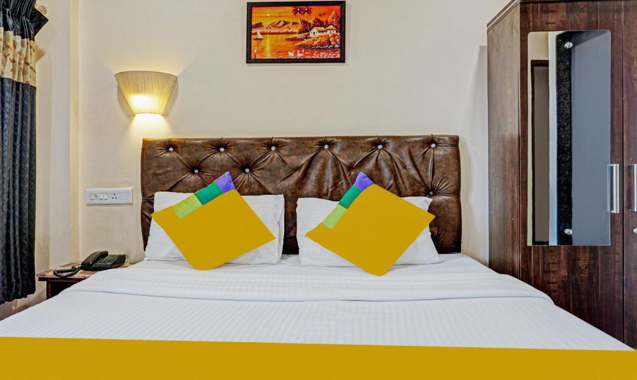 Itsy Hotels Punest Phursungi Exteriör bild